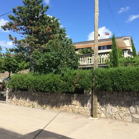 شقة Toni-malinska مالينسكا