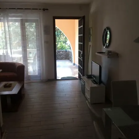 Toni-malinska Apartament